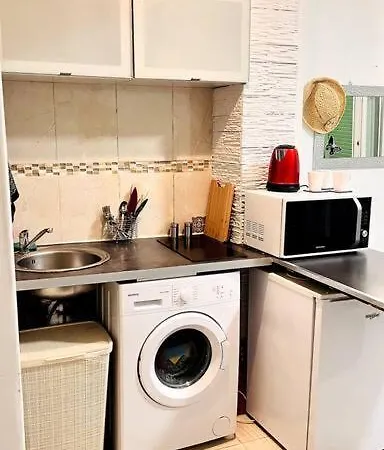 Umbaa - Cute Studio Apartment Nice Exterior photo